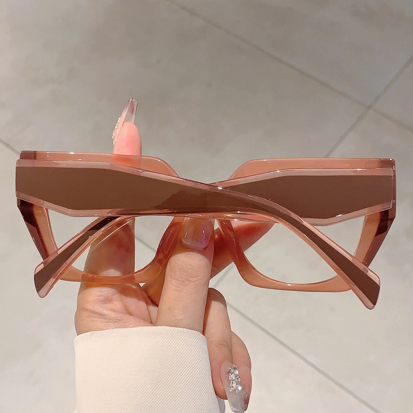 Chic Women's Oversized Square Glasses | Stylish Blue Light Defense