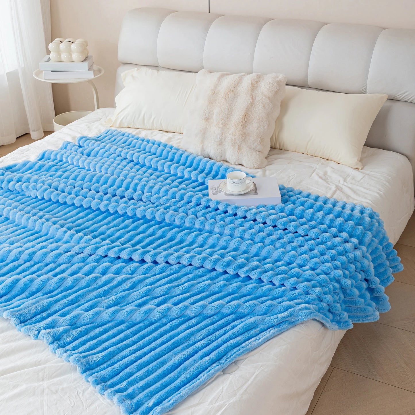 Thick Warm Flannel Blanket | Cozy Fleece Throw for All Seasons