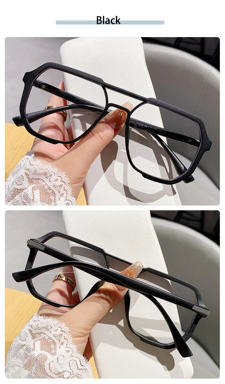 Stylish Women’s Oversized Myopia Glasses | Photochromic Eyeglasses 2026