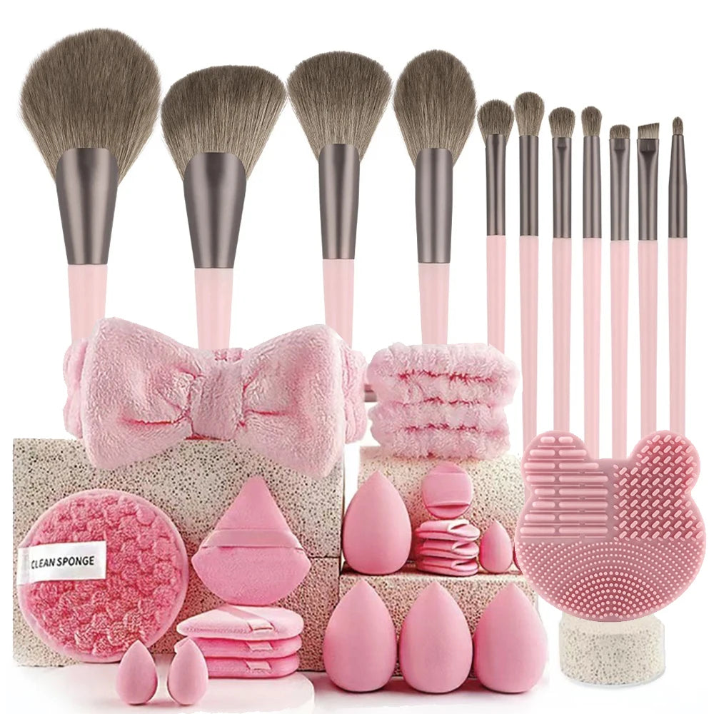 20/40PCS Pink Makeup Brush Set | Complete Soft Wool Fiber Brushes with Beauty Blender for Full Face Makeup 2026
