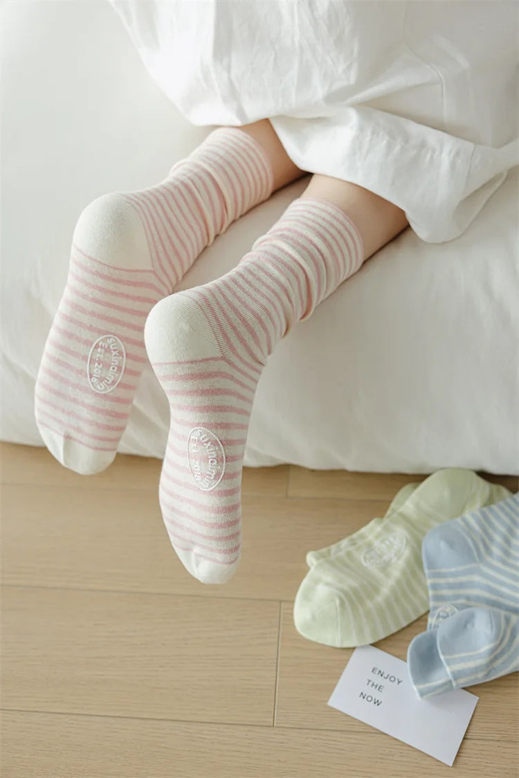 Casual Striped Women's Socks | Trendy Harajuku Streetwear