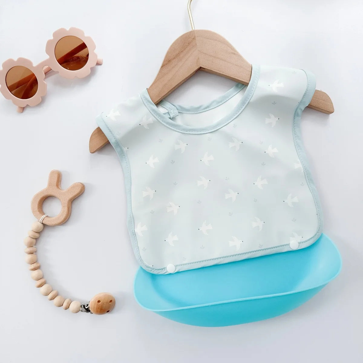 Children's Silicone Feeding Bib | Waterproof & Easy Clean Bibs