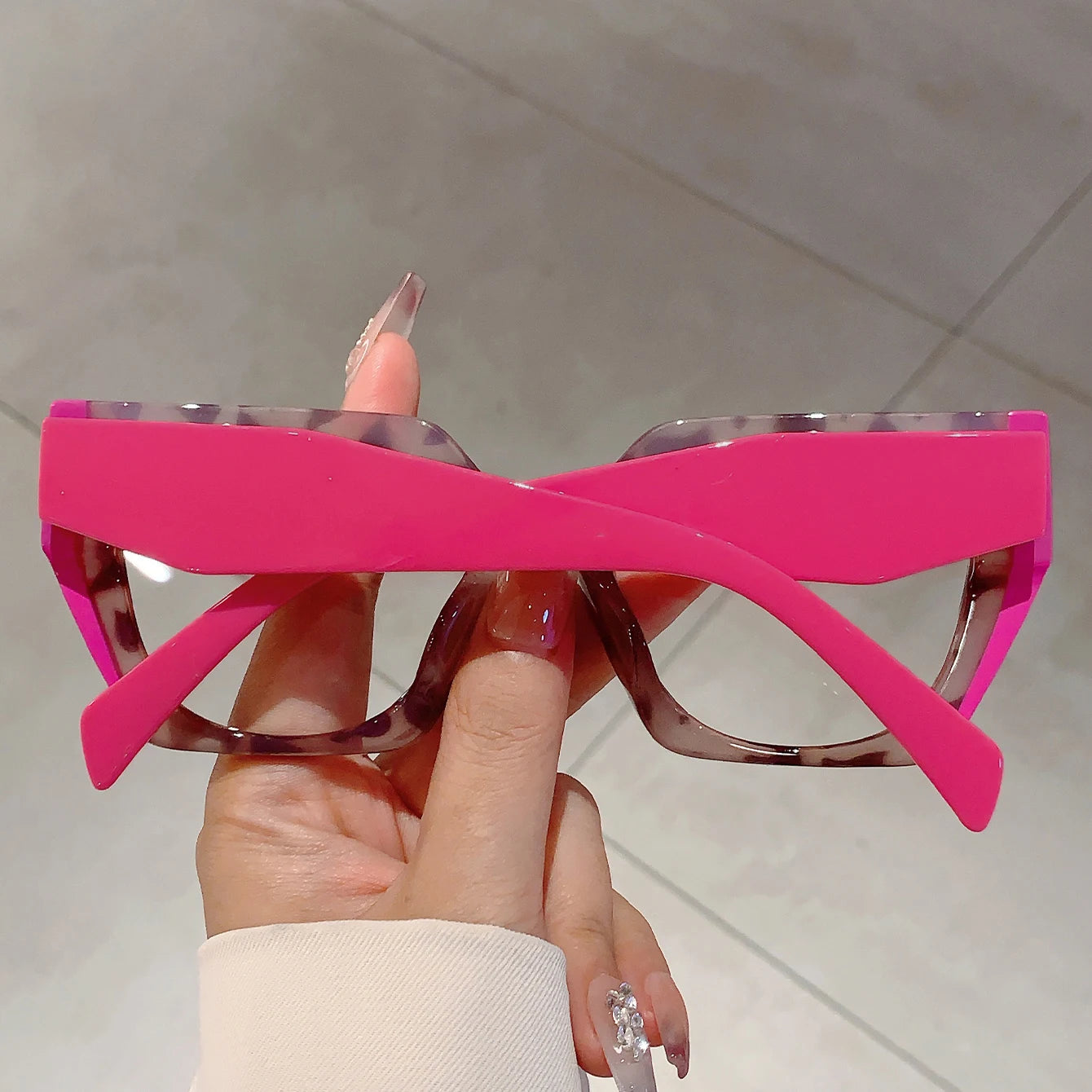 Chic Women's Oversized Square Glasses | Stylish Blue Light Defense