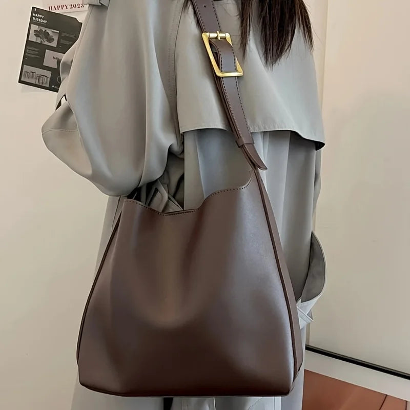 Stylish Women's Minimalist Tote Bag | Retro Faux Leather Design