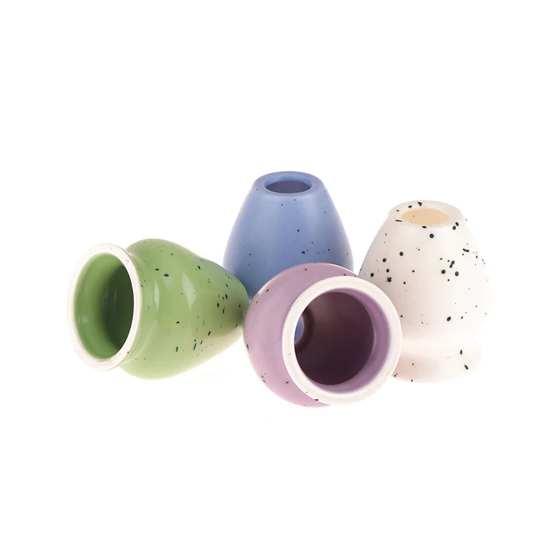Soporte de cerámica hecho a mano para batidor de matcha | Elegante accesorio para el té