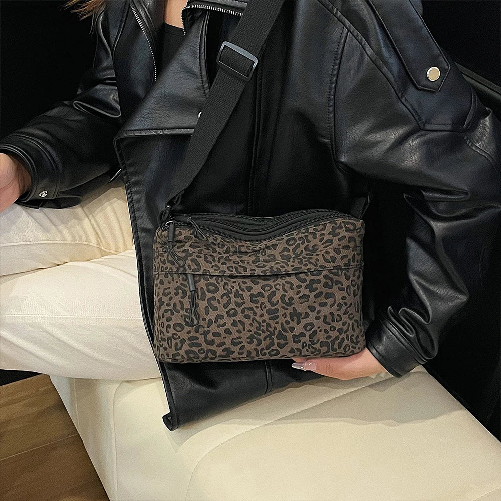 Large Capacity Leopard Print Commuter Bag | Stylish Crossbody