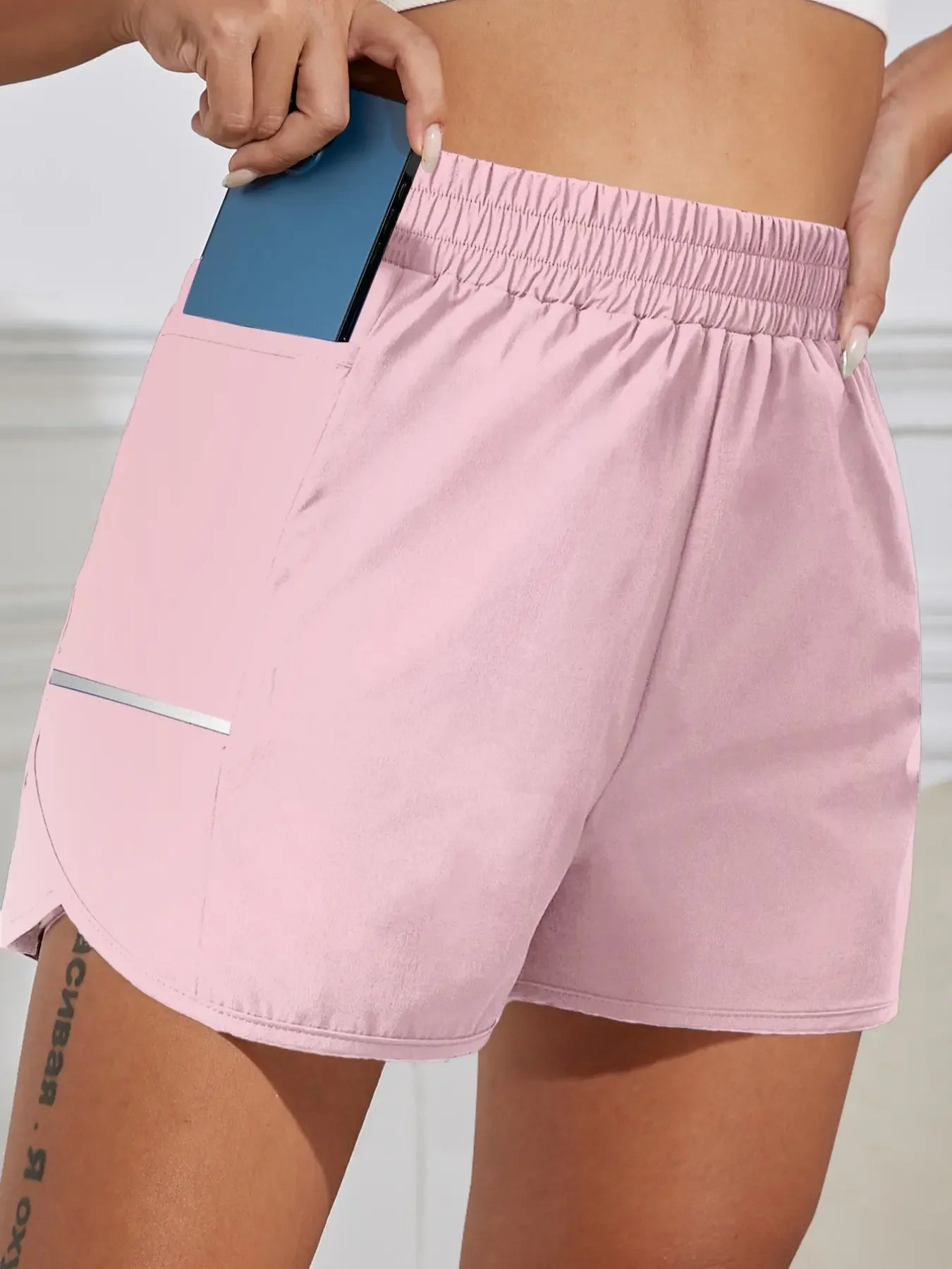 Women's Casual Sports Shorts with Mobile Pocket & Reflective Strips