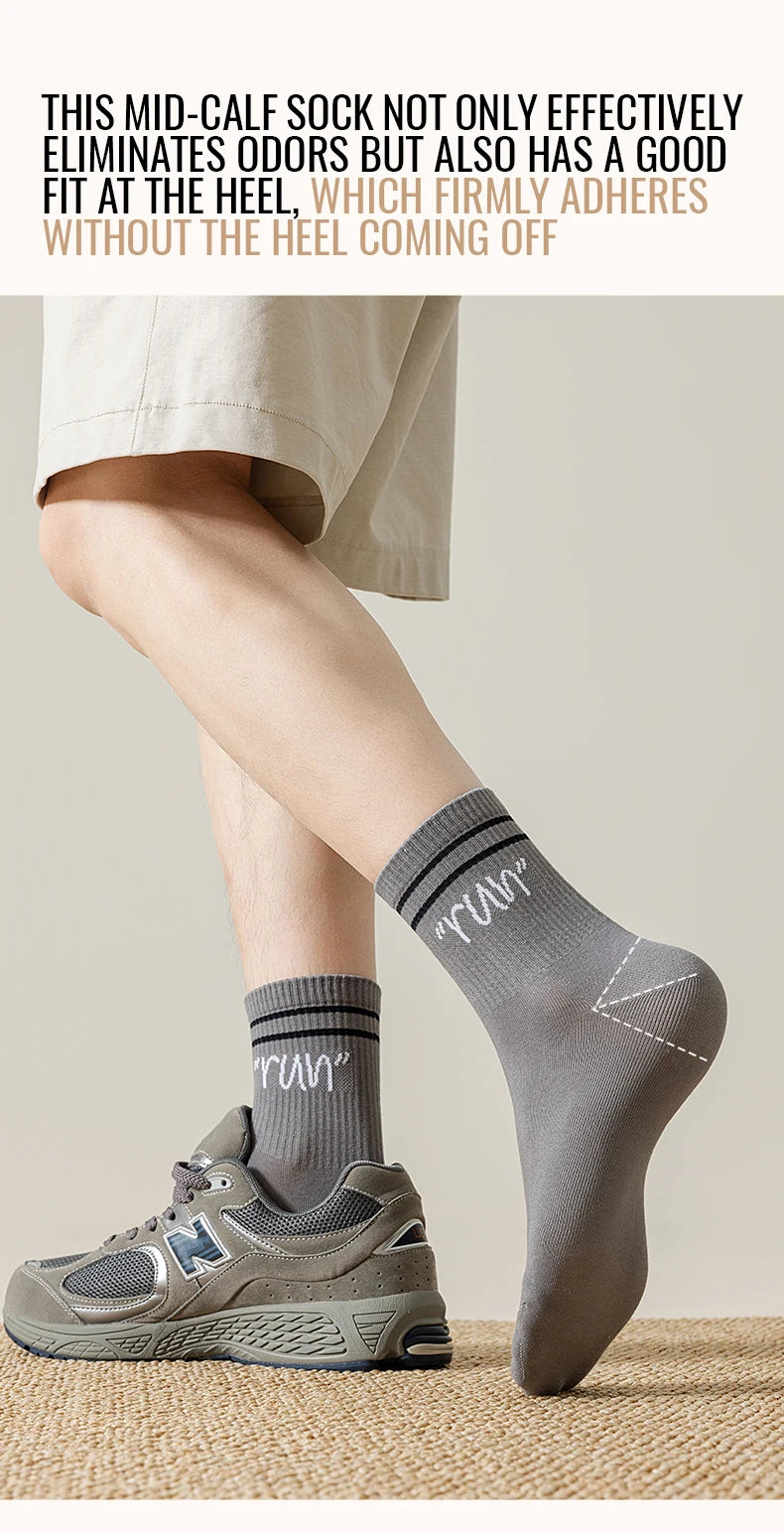 MiiOW Trendy Stripe Letter Sock Men Teen Athletic Sport Sock Moisture Wicking Anti Odor Warm Winter Crew Sock Long Staple Cotton