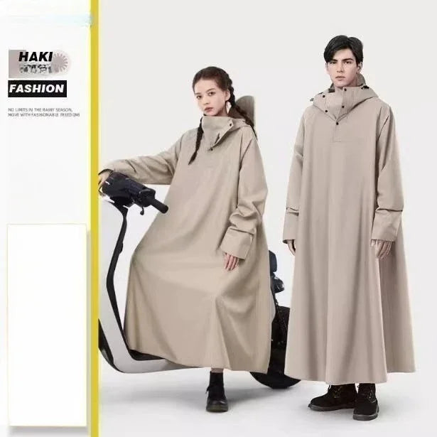 Durable Waterproof Motorcycle Raincoat for Adventurous Riders