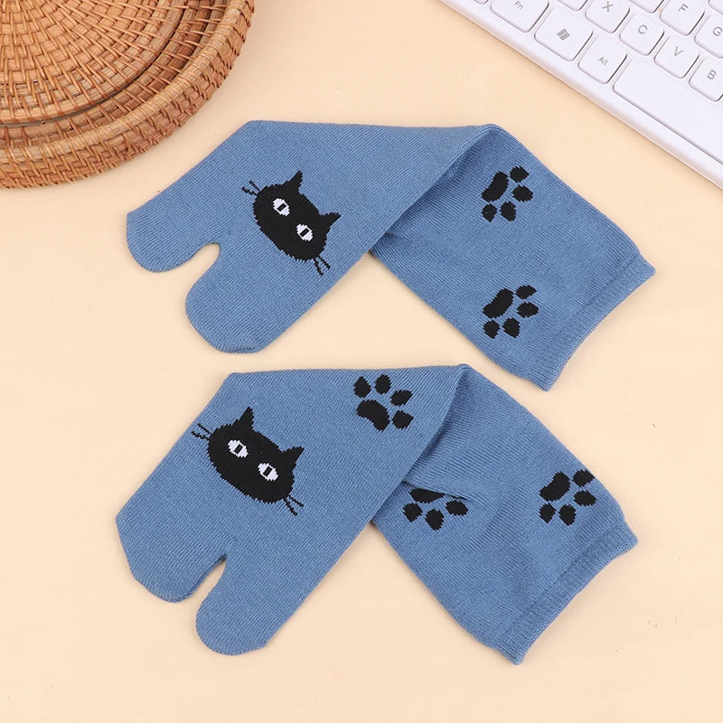 Unisex Japanese Two Finger Socks | Comfortable Split Toe Design