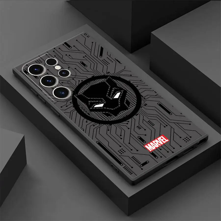 Funda de teléfono con el logotipo de Universal Hero | Protección elegante y duradera
