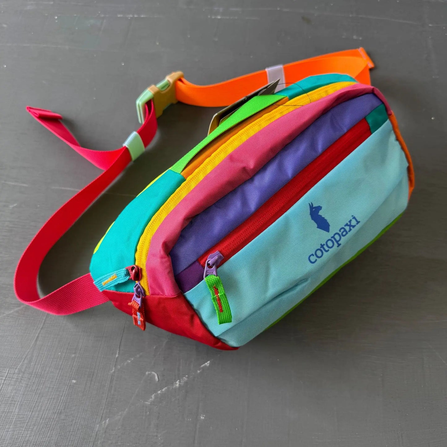 Unisex Outdoor Sports Chest Bag | Versatile and Stylish Crossbody Bag