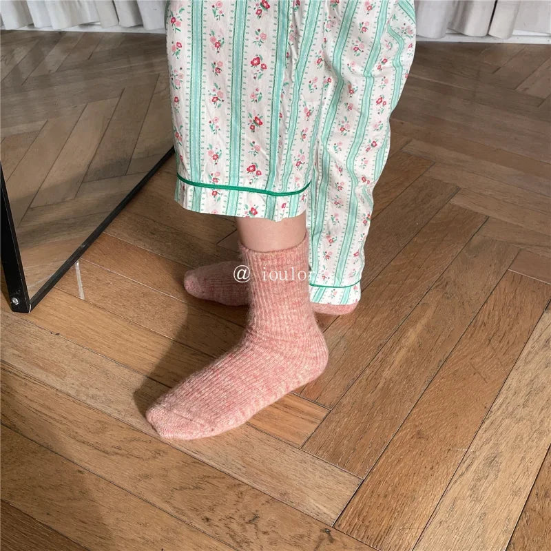 Warm Long Wool Cashmere Thermal Socks for Women | Cozy Comfort