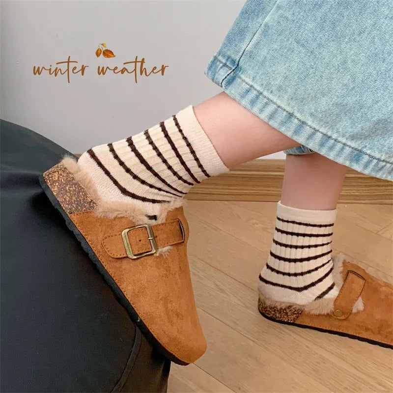 Cozy Winter Fur Clogs Slippers for Women | Plush Indoor/Outdoor