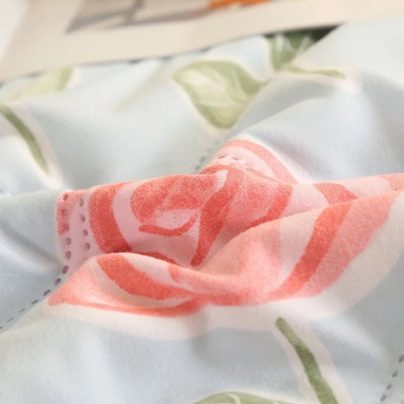 Breathable Summer Quilt - Lightweight Air Conditioned Blanket