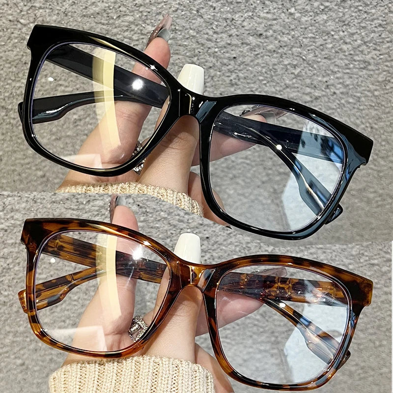 Women’s Fashion Anti-Blue Light Glasses | Stylish Eye Protection