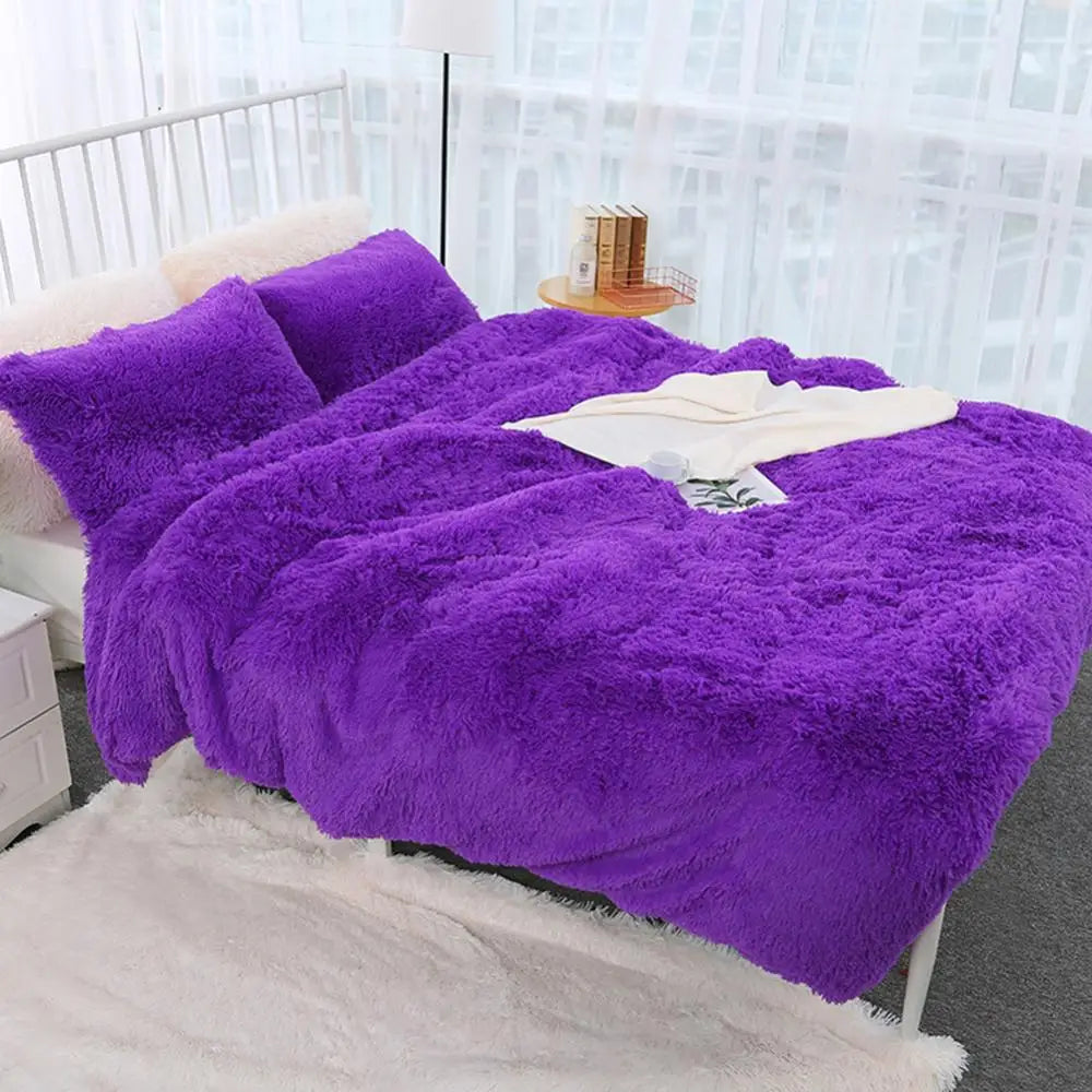 Soft Fluffy Shaggy Throw Blanket | Cozy Faux Fur Bedspread