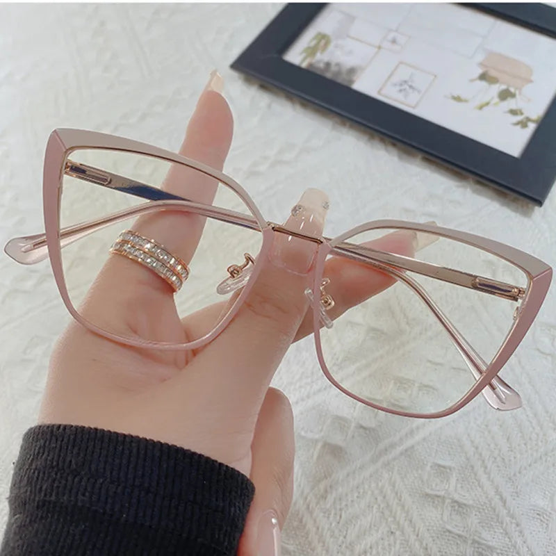 Retro Cat Eye Photochromic Reading Glasses for Women | Anti Blue Light