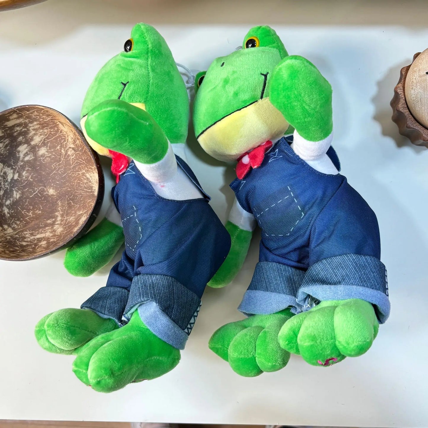 Cute Plush Frog Doll | Soft Cartoon Toy for Kids - 25cm