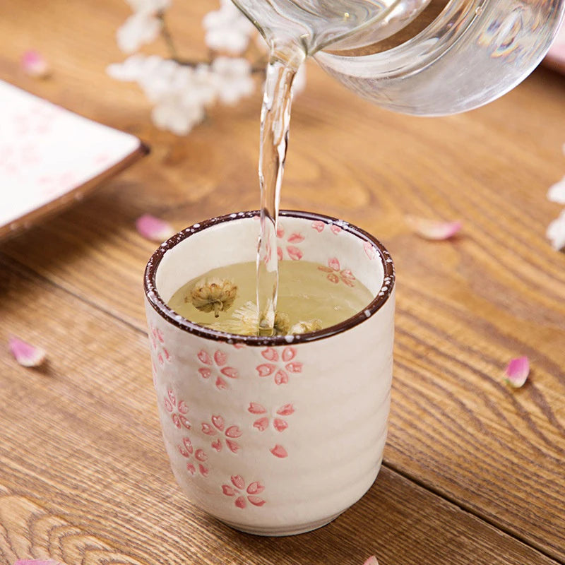 Elegante Taza de Té de Cerámica Rosa y Blanca | Perfecta para Amantes del Té