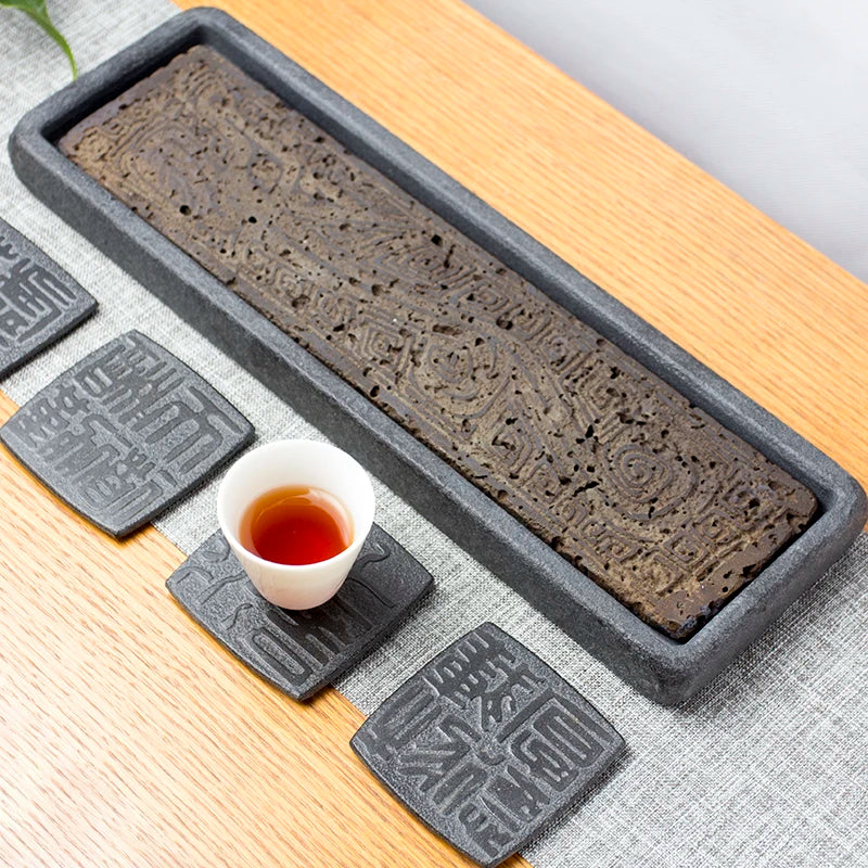 Bandeja de té con tótem de dragón tallado a mano | Elegante decoración volcánica negra