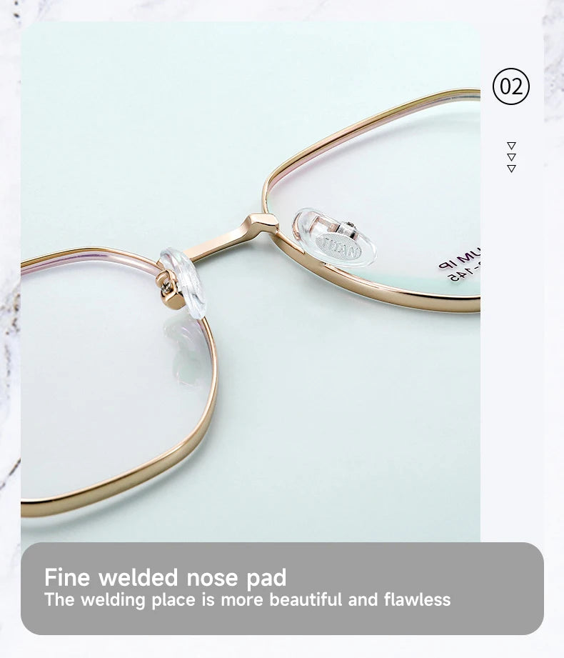 Retro Anti-Blue Light Eyeglasses for Women | Stylish and Customizable