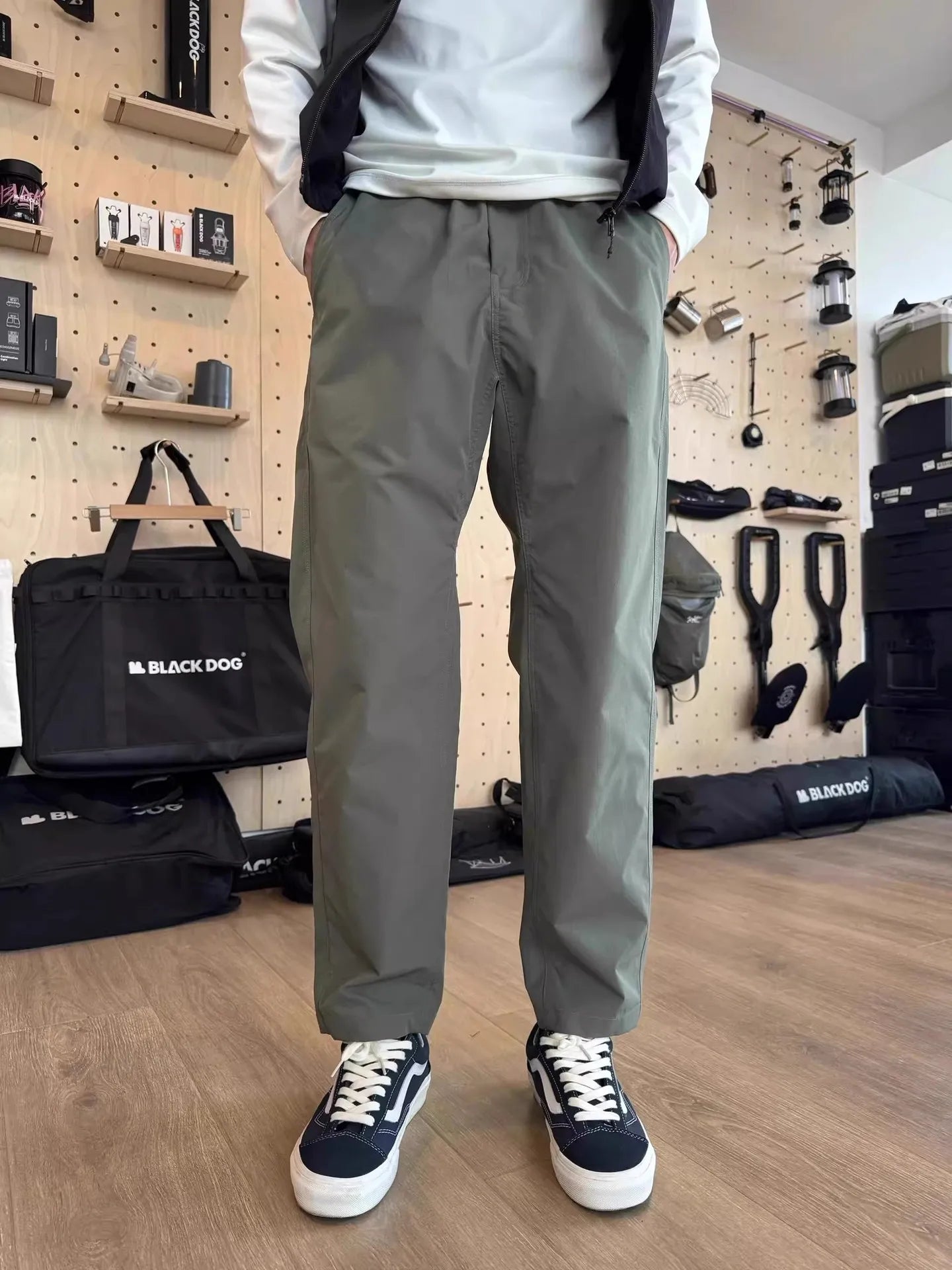 Lightweight Summer Men's Cargo Pants | Quick-Dry Outdoor Trousers
