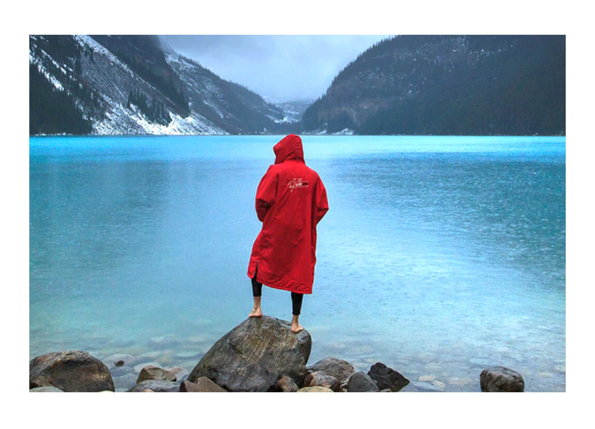 Quick Drying Surf Changing Robe | Weatherproof Jacket & Cloak