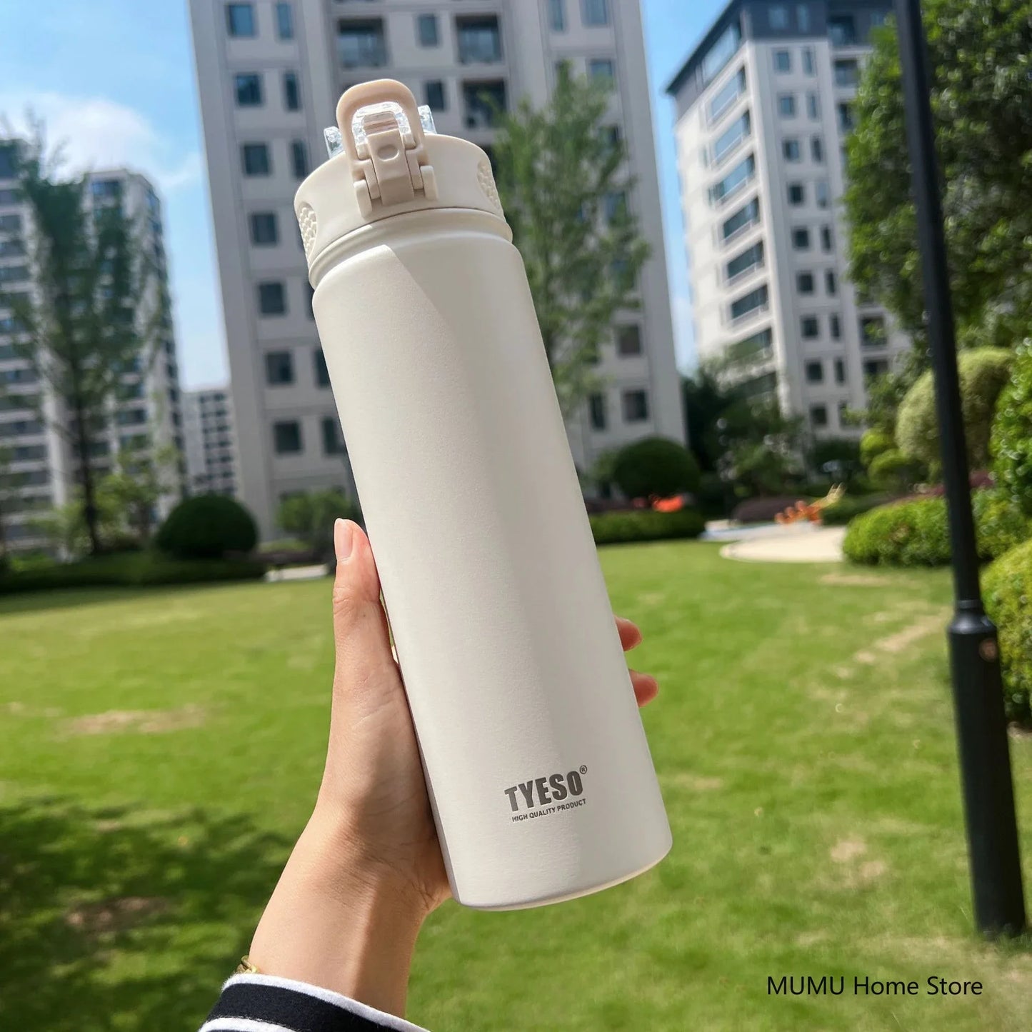 Stainless Steel Insulated Water Bottle with Straw - 600/750ML