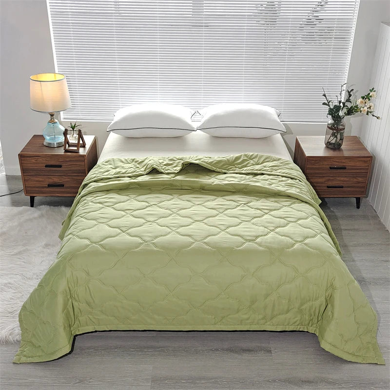 Cool Summer Quilt | Soft, Breathable Air Conditioner Blanket