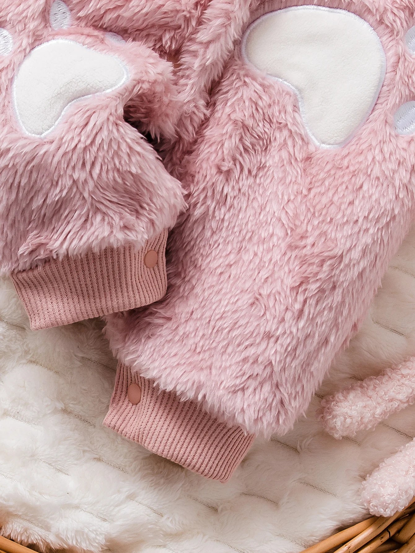 Cute Plush Hooded Jumpsuit for Baby Girls | Cozy Winter Romper
