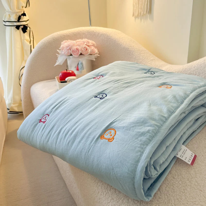 Breathable Summer Quilt | Soft Cotton Bedding for Ultimate Comfort