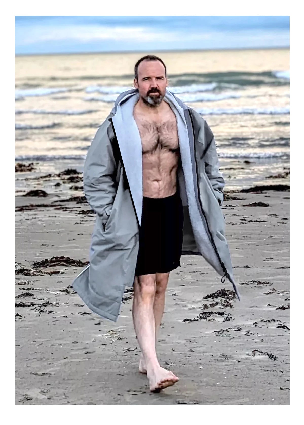 Quick Drying Surf Changing Robe | Weatherproof Jacket & Cloak
