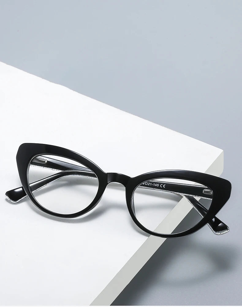 Stylish Retro Cat Eye Prescription Glasses for Women | Optical Eyewear