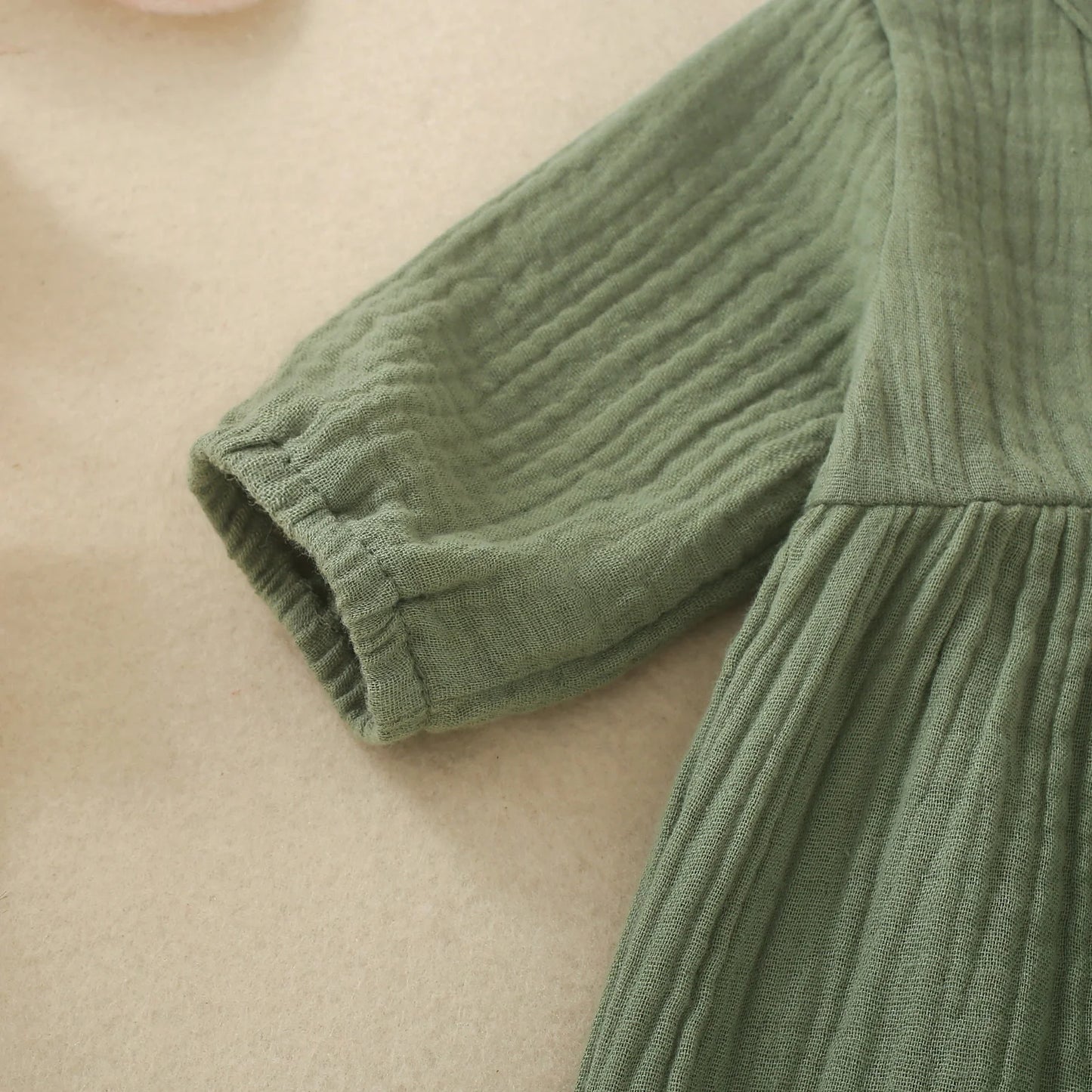 Neutral Baby Romper | Comfortable All-in-One Outfit for Infants