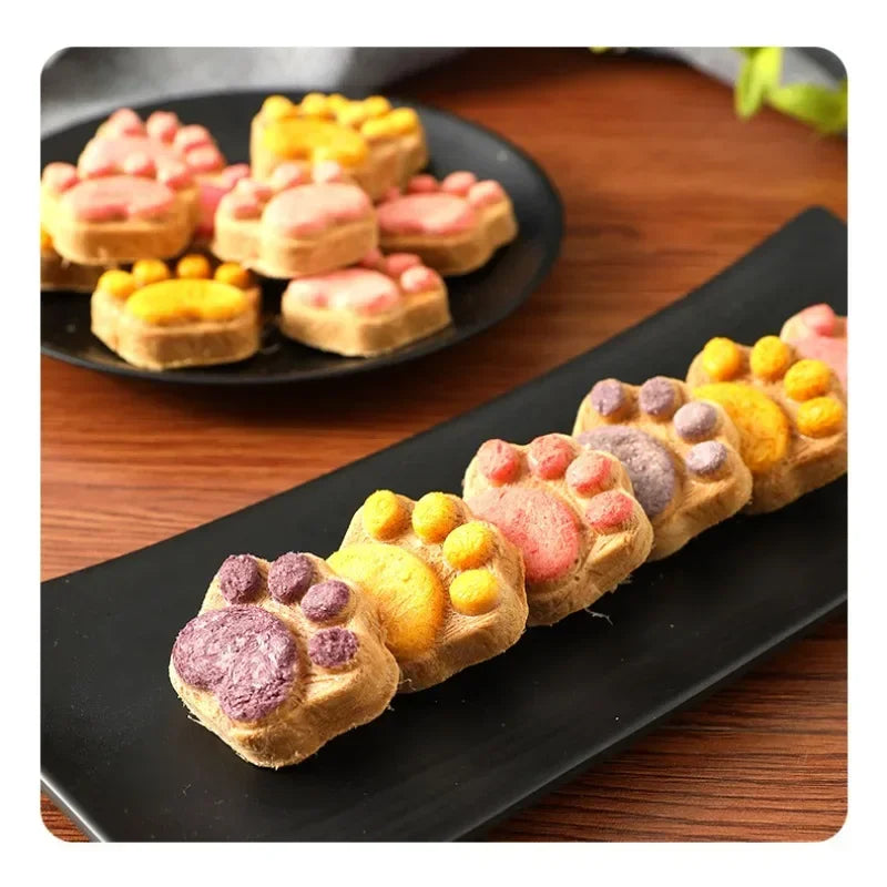 Delicious Cat Snacks | Freeze-Dried Cat Biscuit Treats for Training Rewards