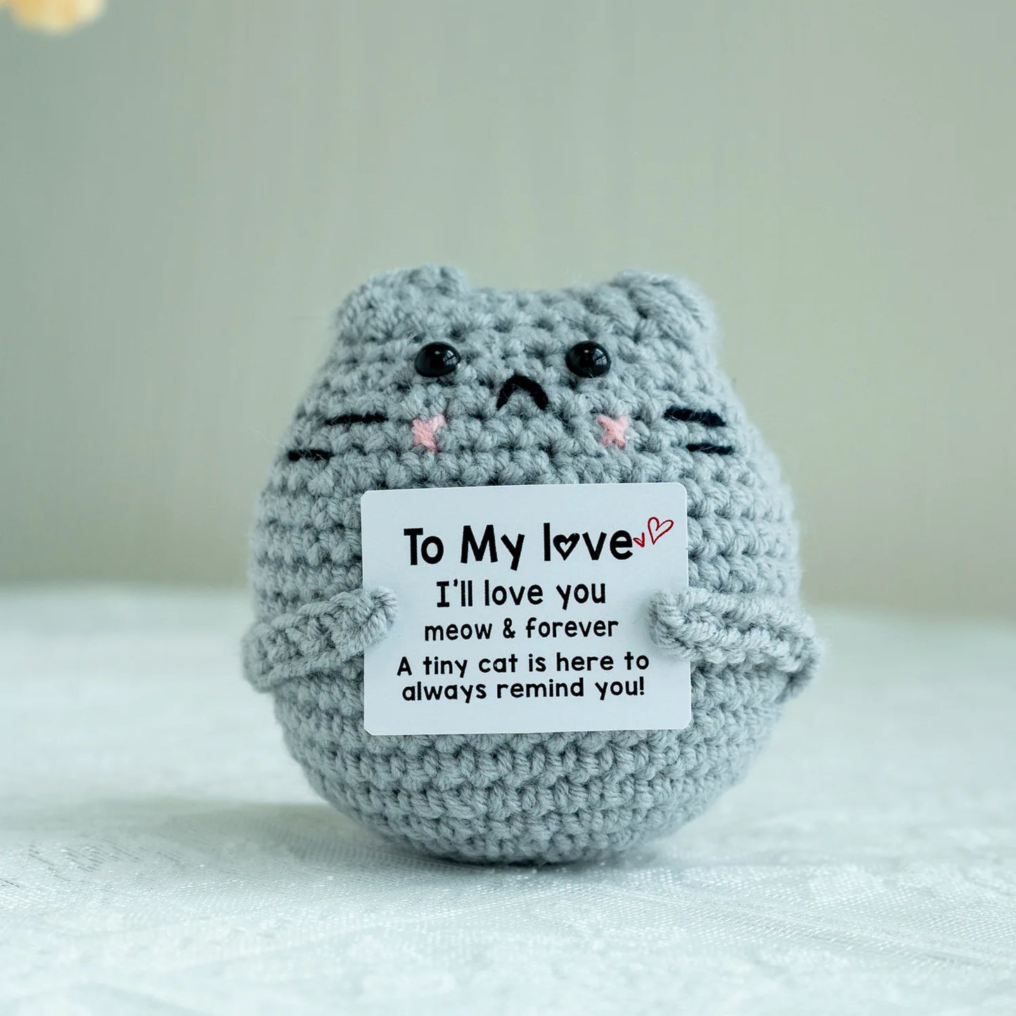 Muñeco de tiburón de ganchillo hecho a mano | Regalo de decoración del hogar con energía positiva