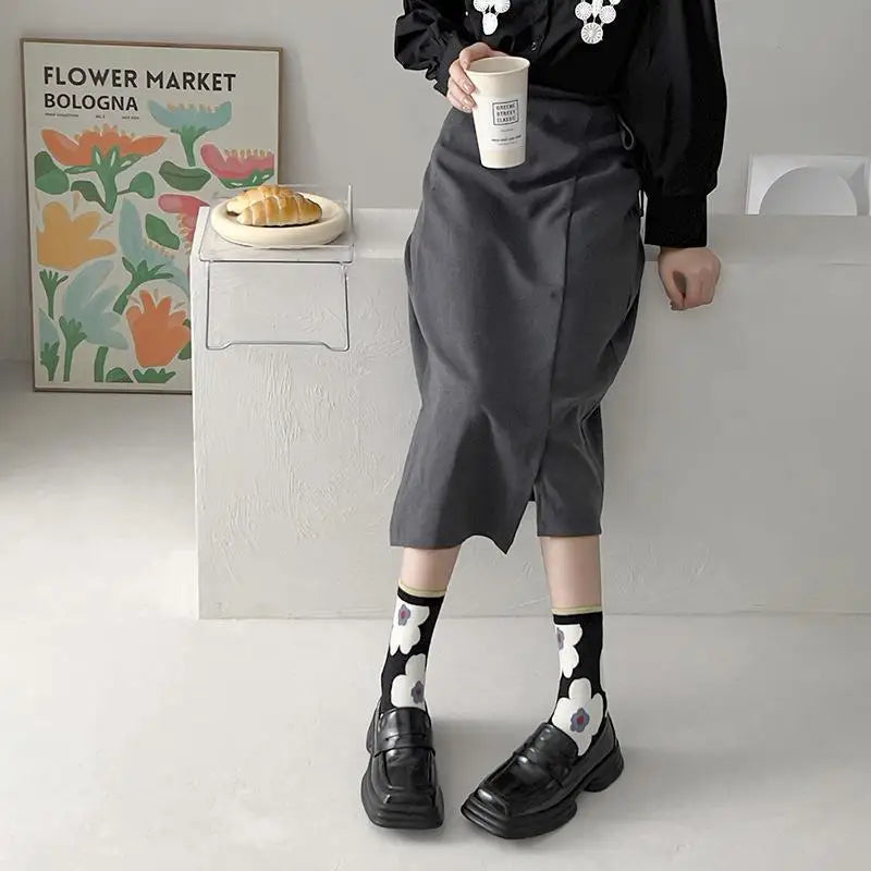 Cute Pink Flower Embroidery Socks for Women | Kawaii Retro Style