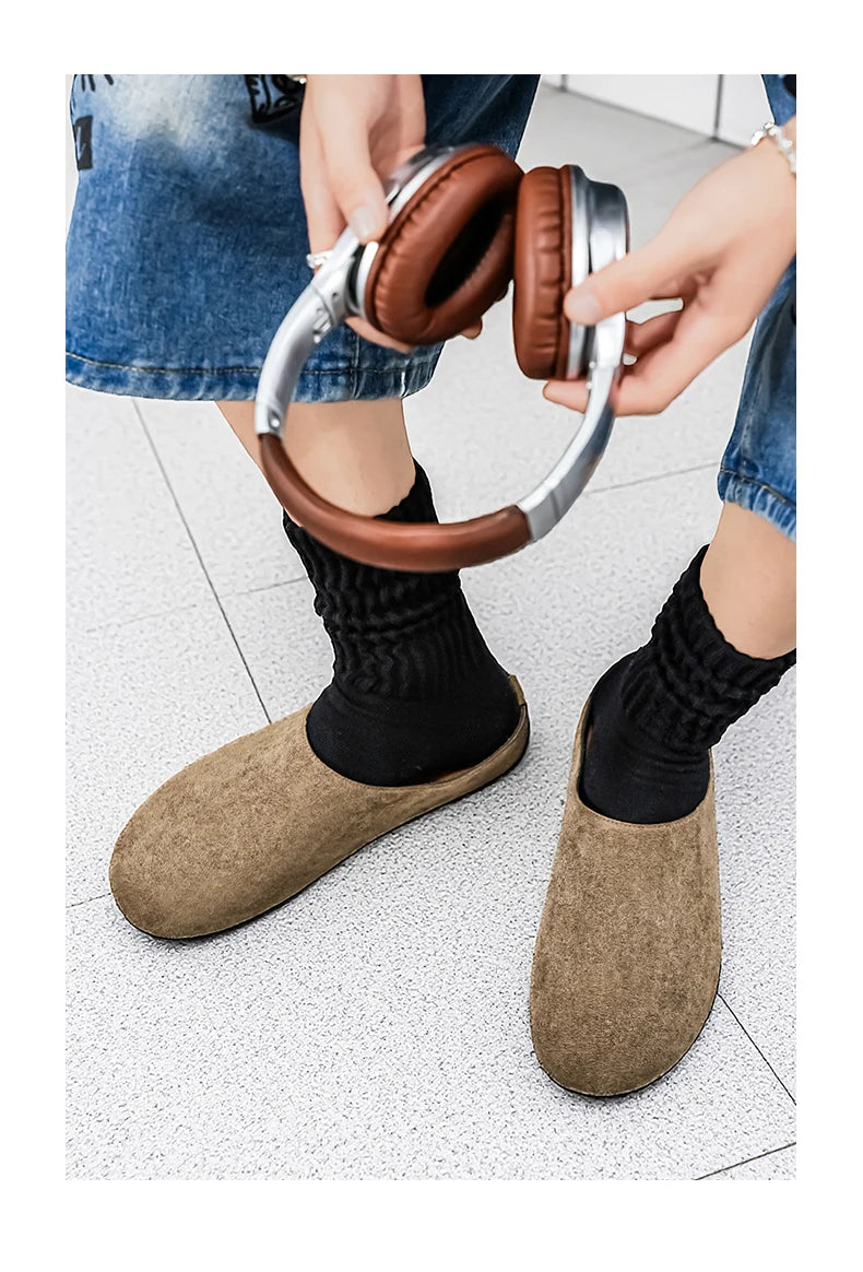 New Men's Slippers New Retro Solid Color Flat Bottom Women's Slingback Shoes Closed Toe Round Toe Suede Clogs Sandals Autumn