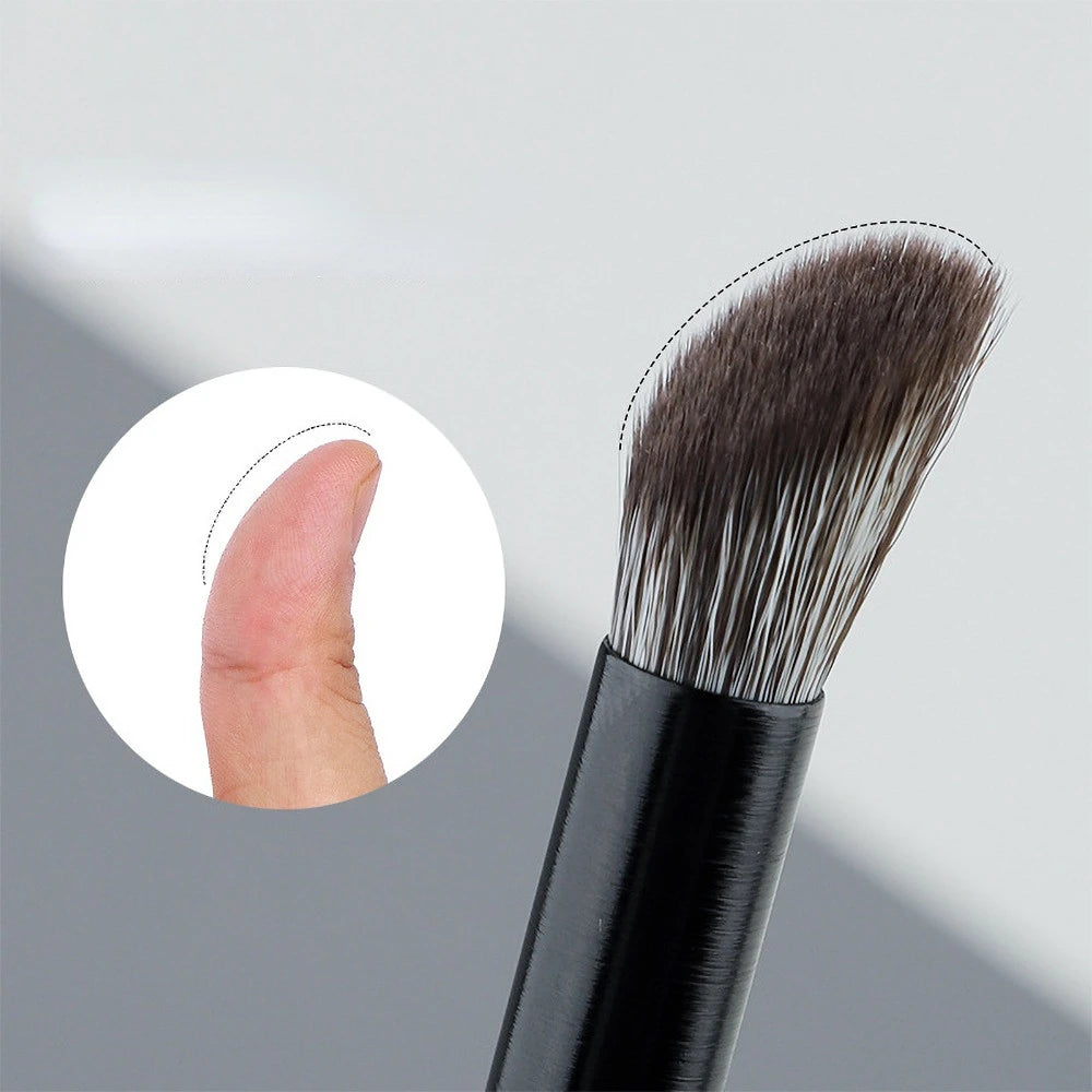 Concealer Brush | Essential Tool for Flawless Makeup Finish