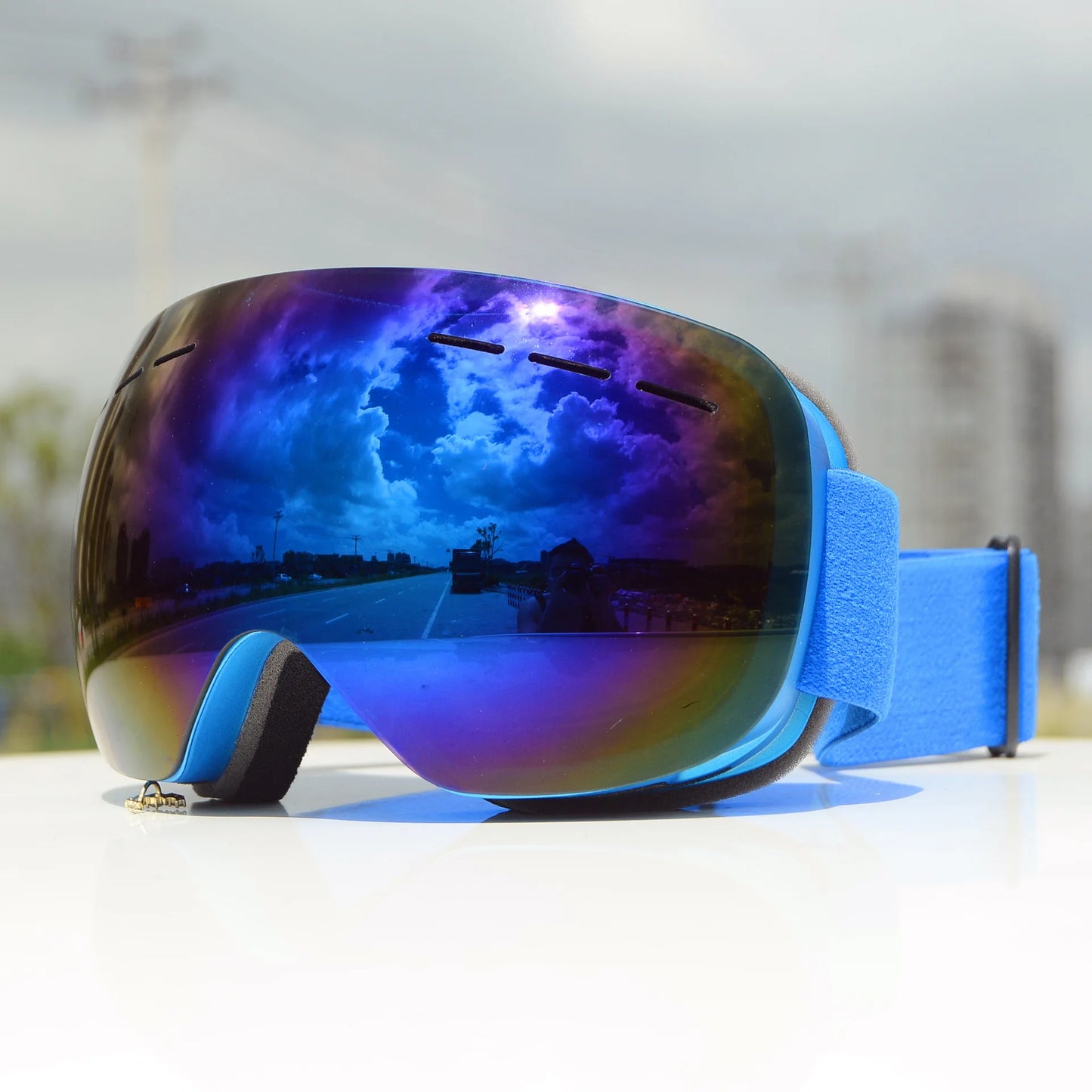 Premium Ski Goggles with Anti-Fog & UV400 Protection