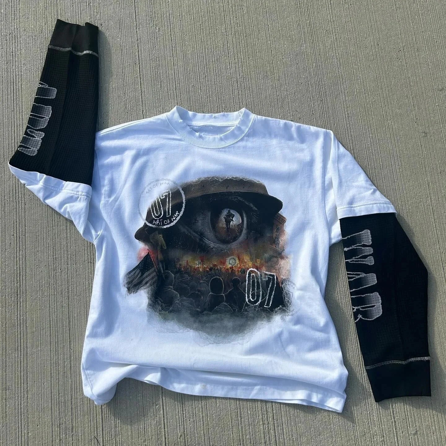 Men's Vintage Gothic Pullover Sweatshirt | Stylish & Cozy