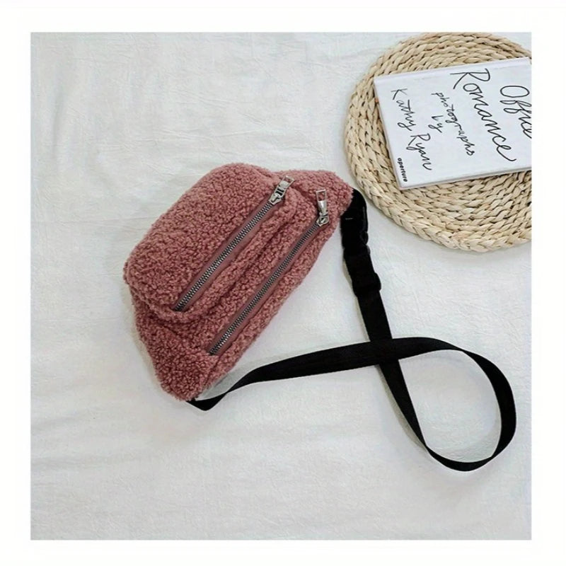Riñonera de Pana de Peluche Elegante | Bolso Bandolera Versátil