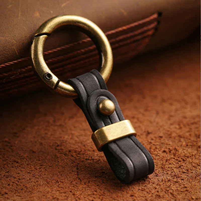 Luxury Leather Car Keychain Metal Buckle Key Ring Accessory Gift
