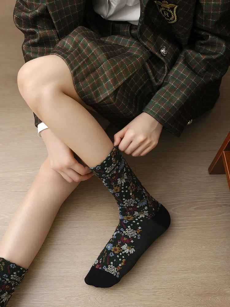 Women’s Vintage 3D Flower Embroidery Socks | Retro Chic Comfort