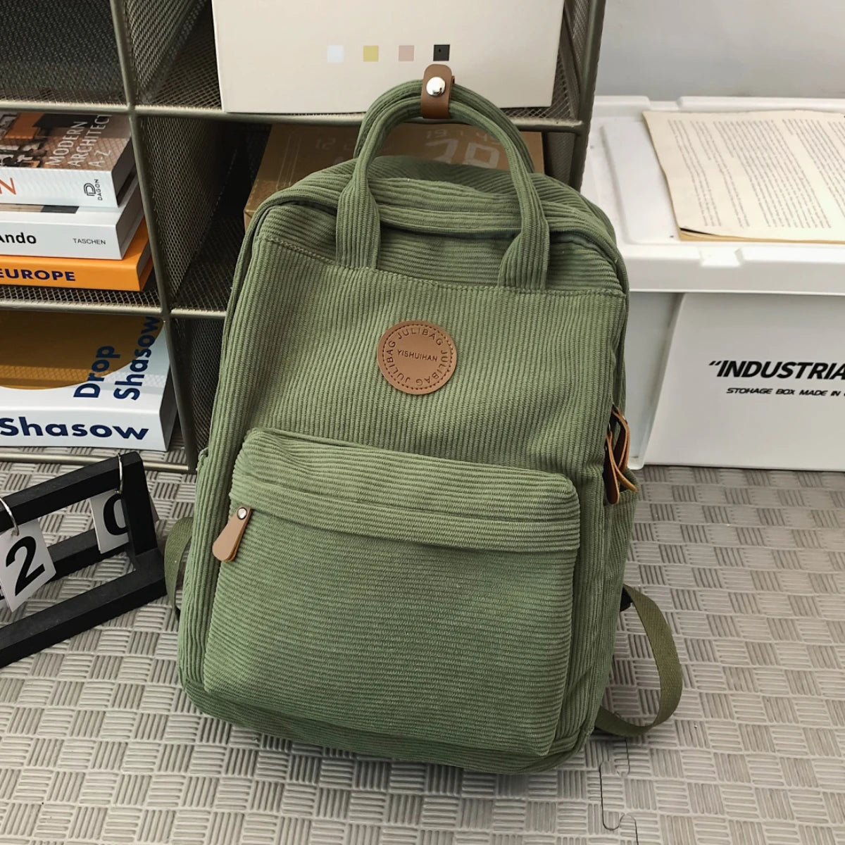 Mochila Elegante de Terciopelo para Estudiantes | Funcional y Chic