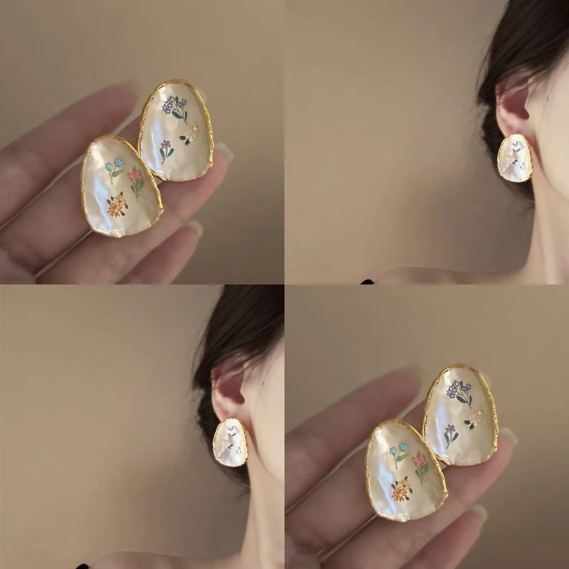 Elegant Flower Earrings for Women | Exquisite Vintage Jewelry