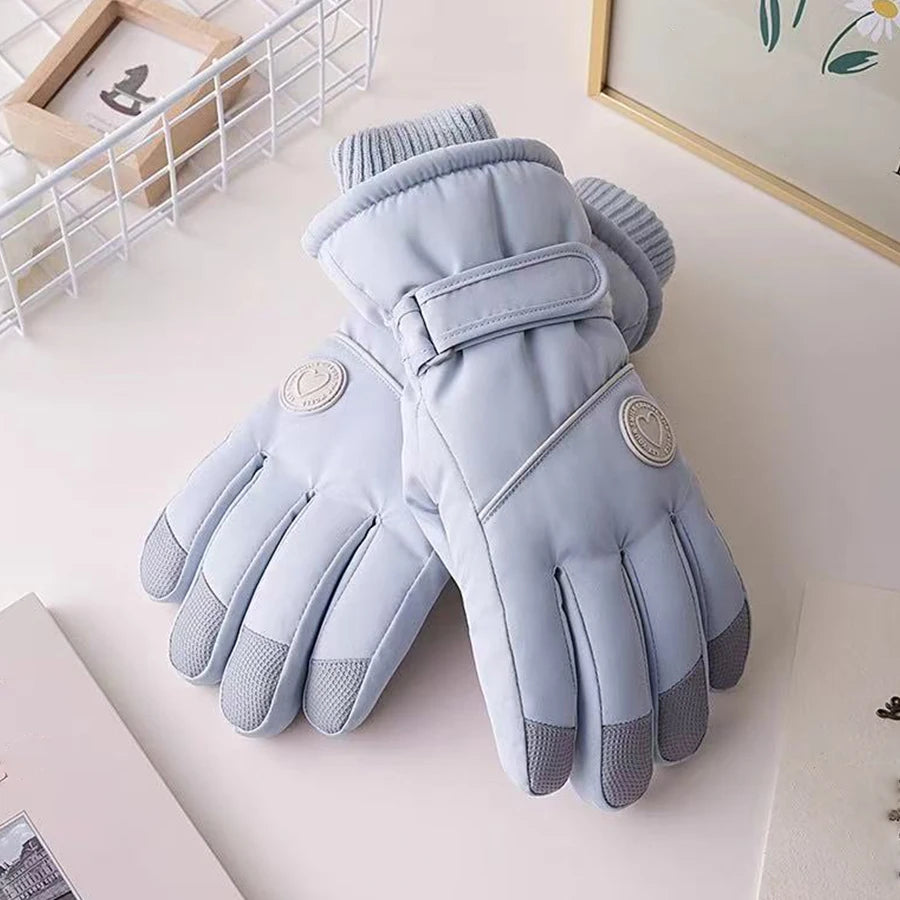 Women's Touchscreen Winter Skiing Gloves | Comfort & Style