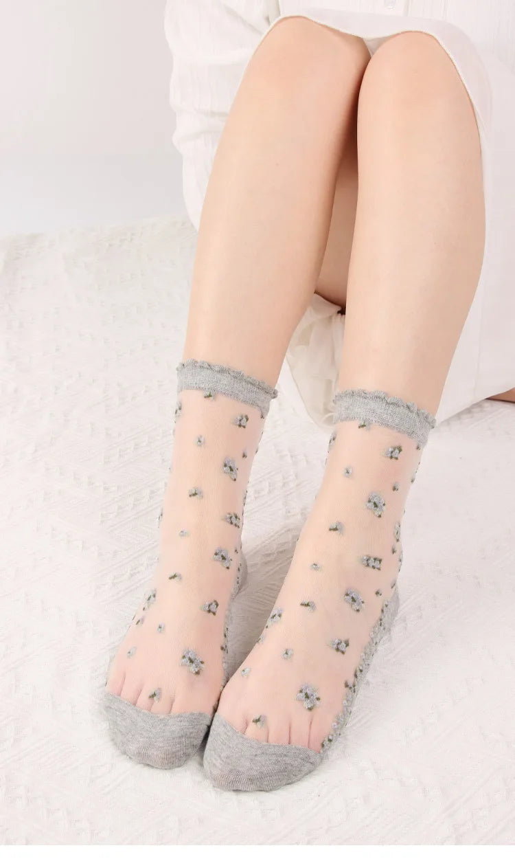 Women's Vintage Retro Flower Embroidery Long Socks | Summer Fashion