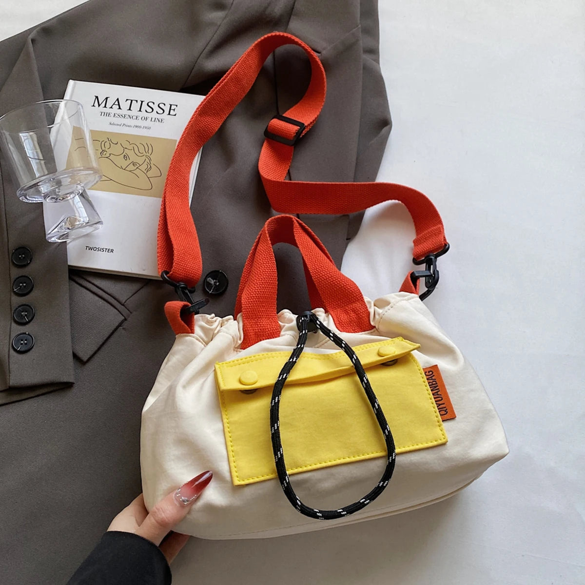 The New Unisex Messenger Bag, Outdoor Functional Shoulder Bag, Commuter Shoulder Bag, Storage Bag, Women's Contrast Backpack